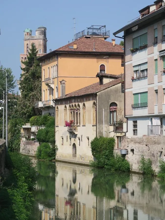 Foresteria Conti, Sulle Tracce Di Shakespeare Padova 0*,