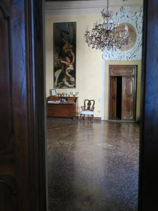 Foresteria Conti, Sulle Tracce Di Shakespeare Padova 0*,  Italy