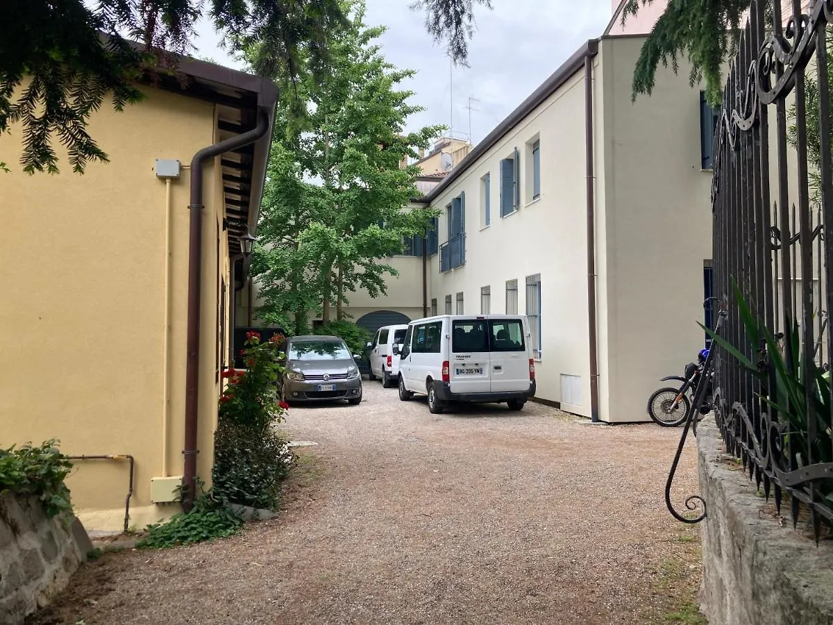 Foresteria Conti, Sulle Tracce Di Shakespeare Padua 0*,  Italien